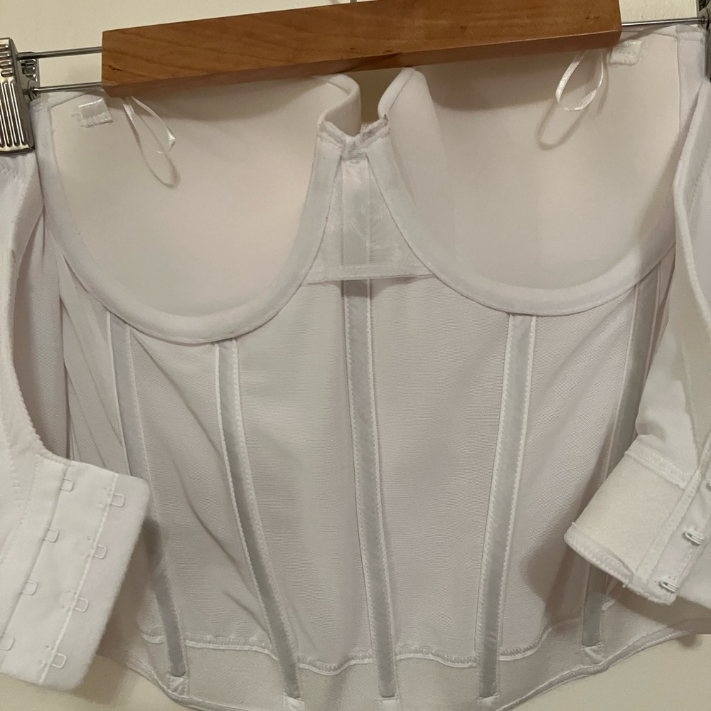 Maidenform White Nylon Strapless Bra Bustier Corset Size 36C 7715 Shaped Cup - Picture 2 of 9